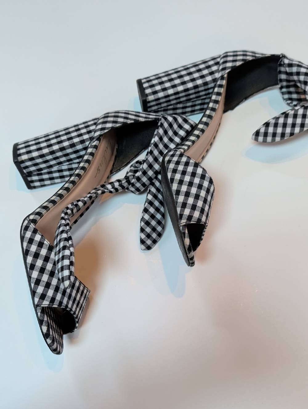 Lulu's, Covington, Black And White Gingham Block Heels. Sz 10 - Picture 4 of 11